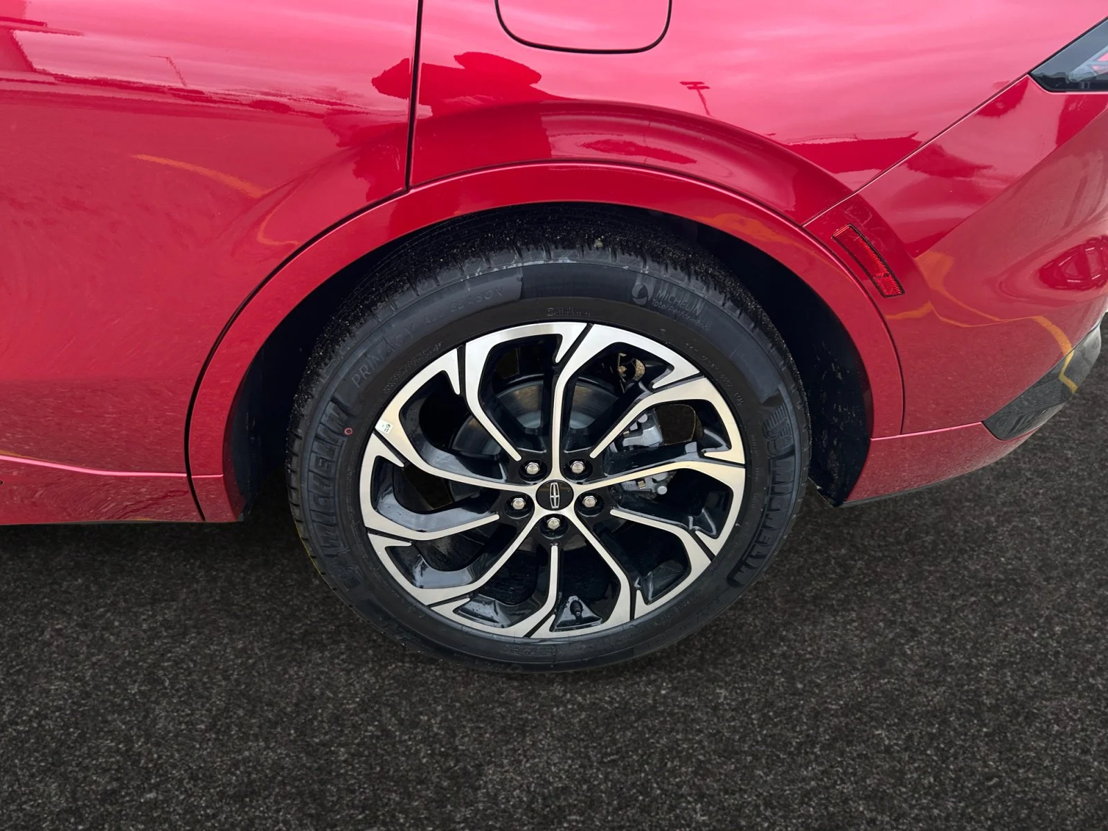 New 2026 Red Carpet Metallic Tinted Clearcoat Lincoln Reserve image 9