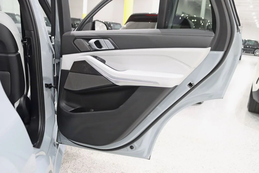 2025 BMW X5 xDrive50e