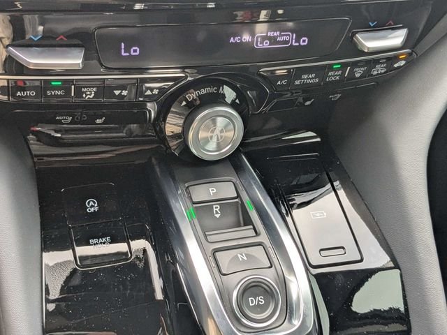 Used 2022 Silver Acura Technology image 24