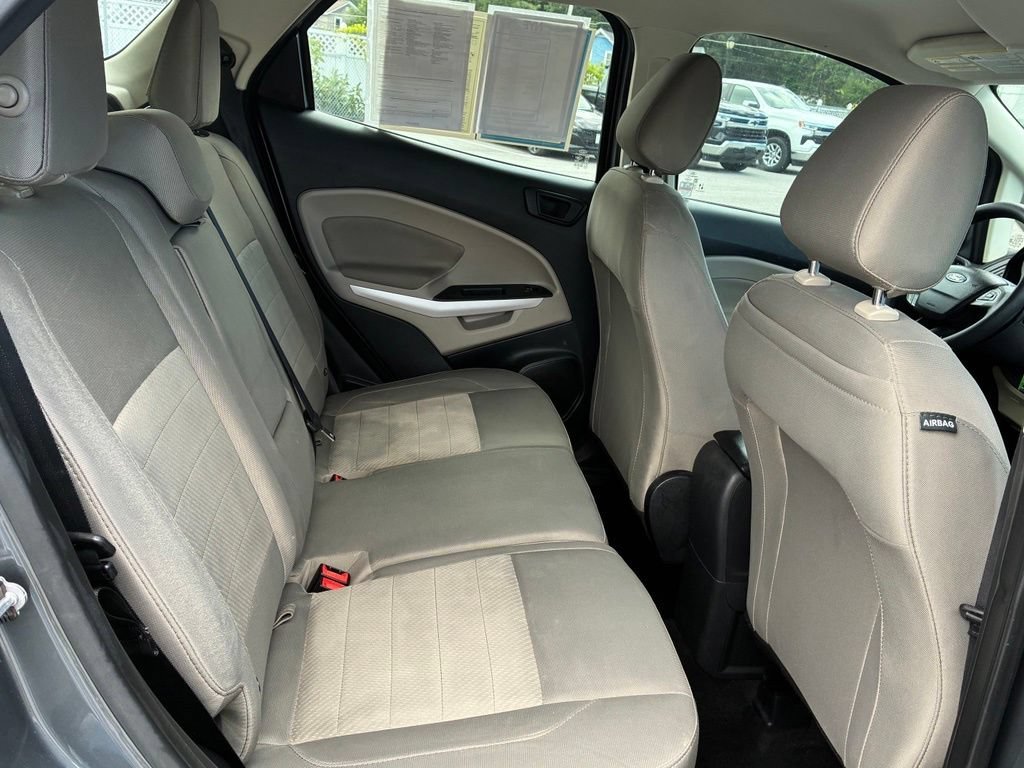 Used 2020  Ford S image 45