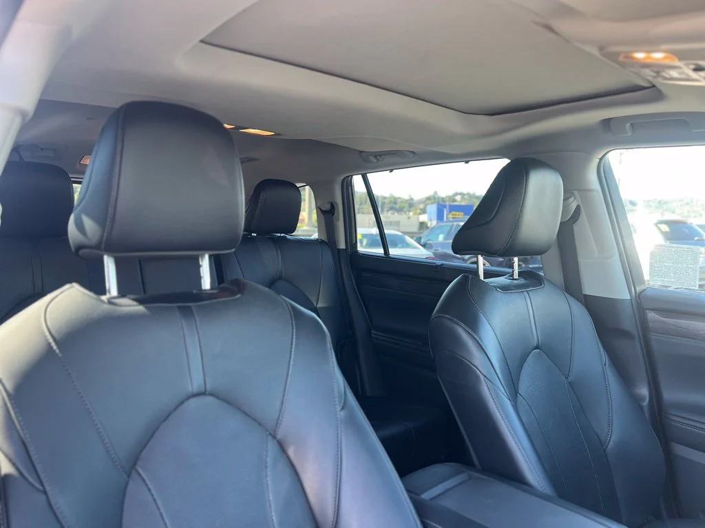 Used 2021 Gray Toyota Limited image 25