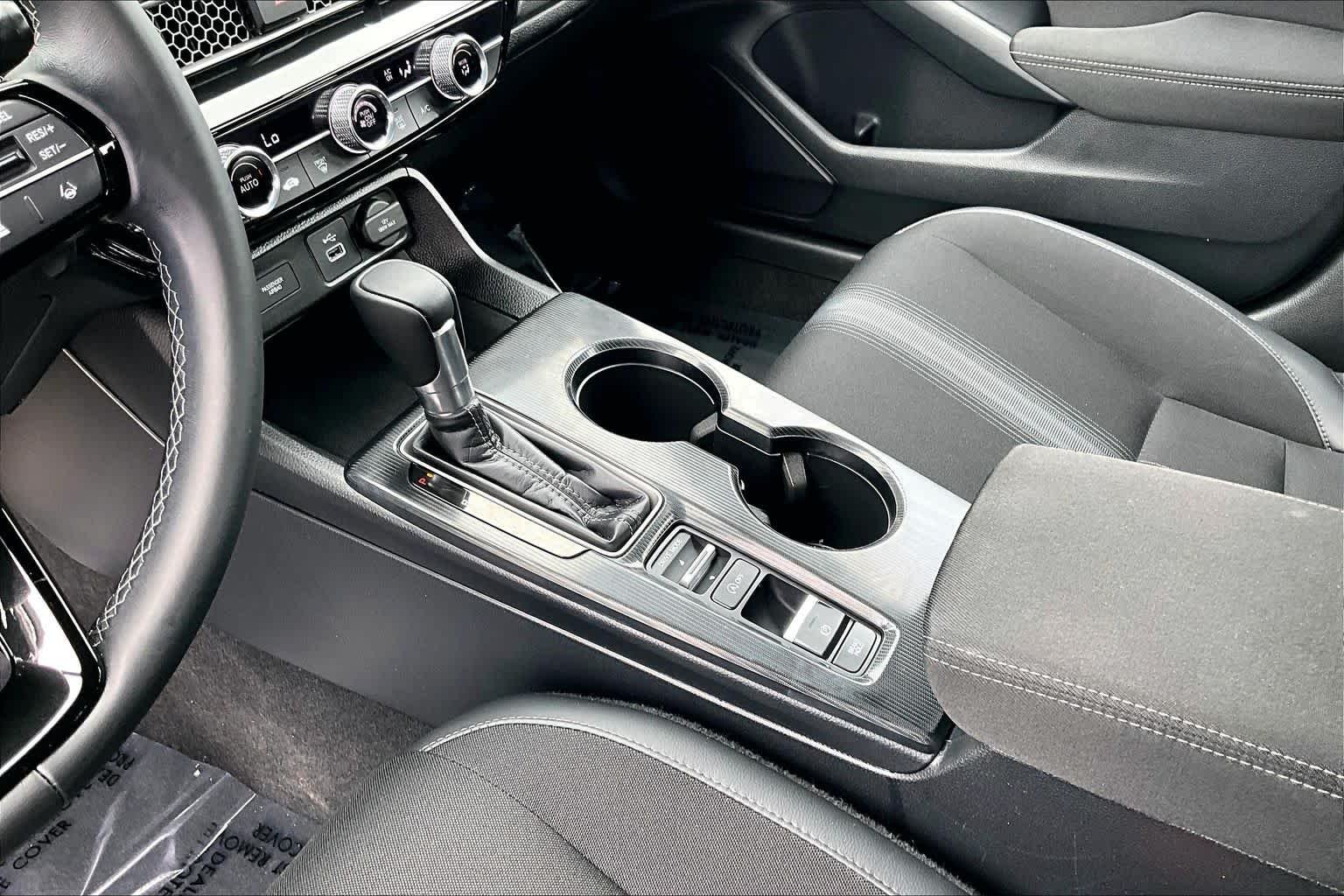 Used 2024 Lunar Silver Metallic Honda Sport image 15