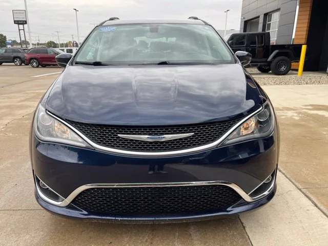 Used 2018 Blue Chrysler Touring L Plus image 8