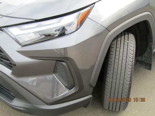 Certified Used 2023 MAGNETIC GRAY MET. Toyota  image 9