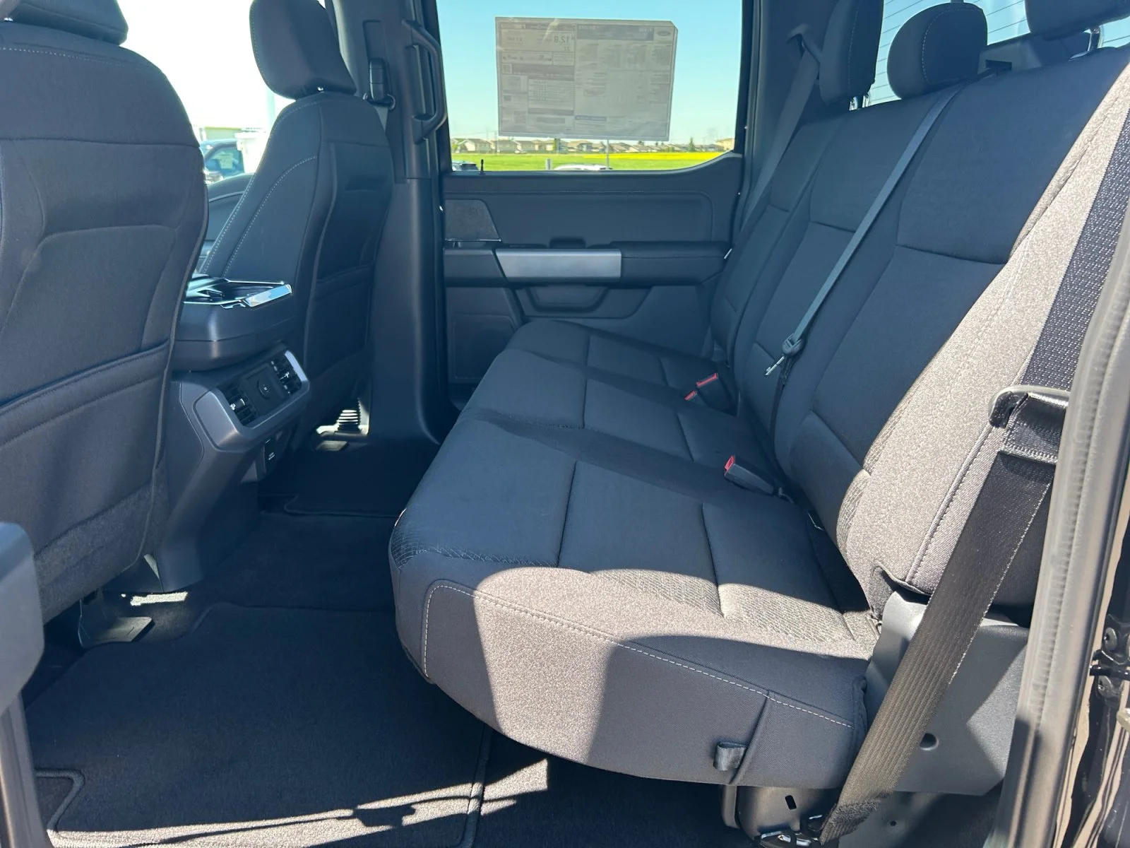New 2026 Agate Black Metallic Ford XLT image 18