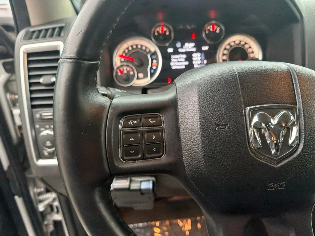 Used 2014 Silver Ram Big Horn image 20