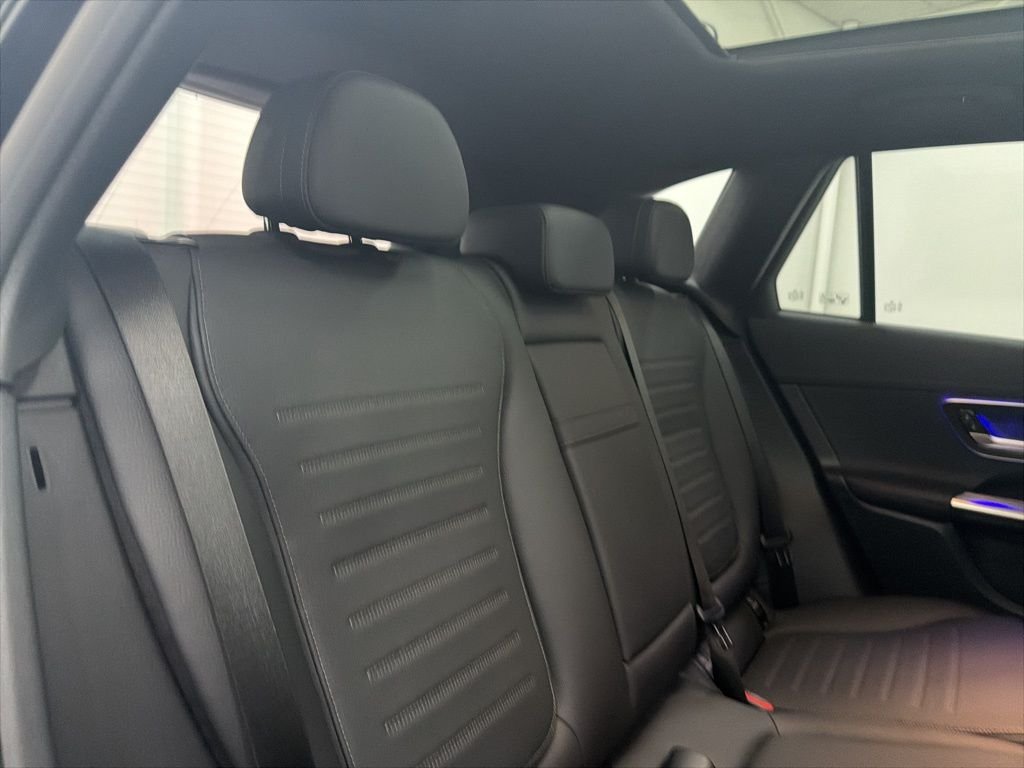 Used 2026 Black Mercedes-Benz GLC 300 image 26