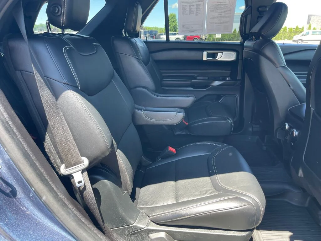 Used 2020 Blue Ford ST image 32