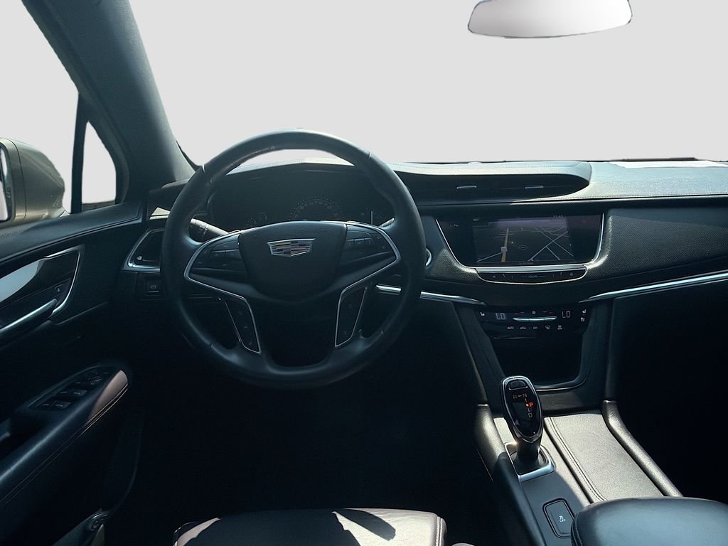 Used 2017 Silver Cadillac Luxury image 24