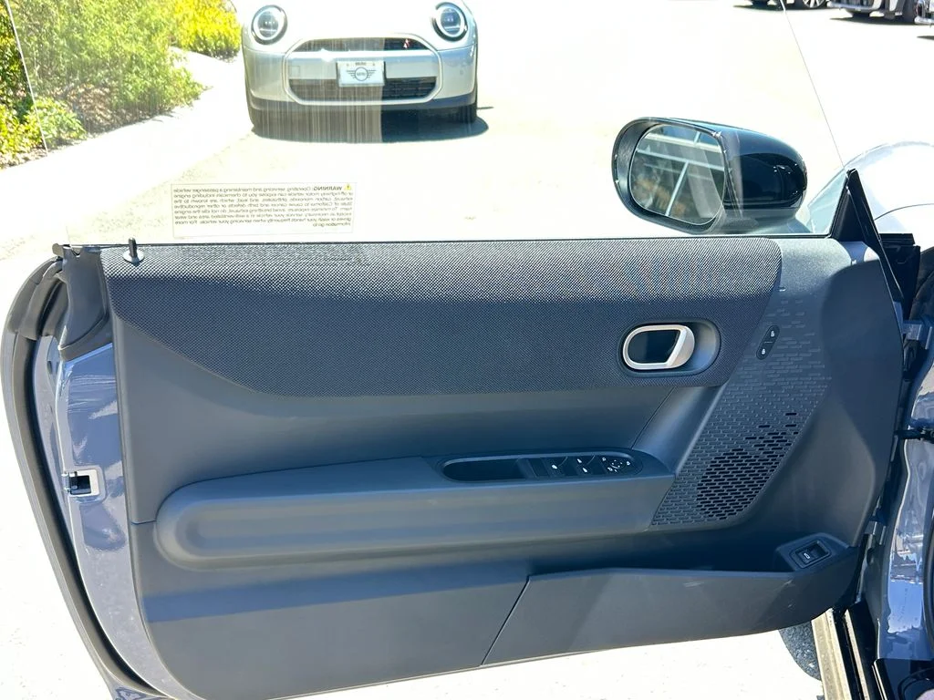2026 MINI Convertible S - Photo 11