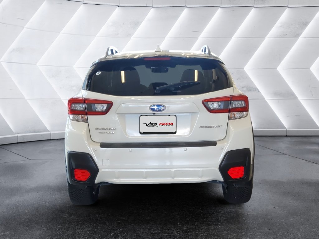 Used 2022 White Subaru Limited image 5