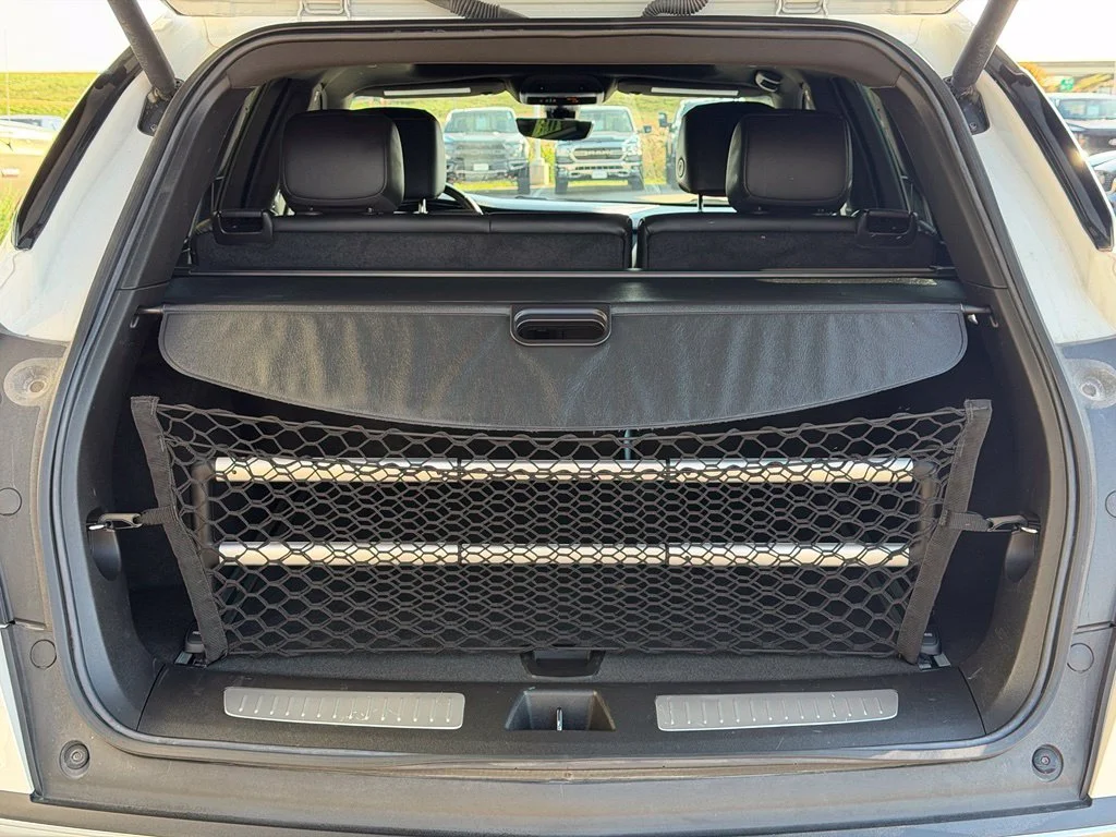Used 2023 White Cadillac Sport image 9