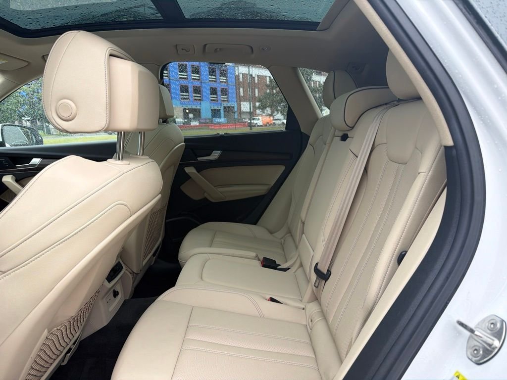 Used 2024 White Audi 45 S line Premium image 11
