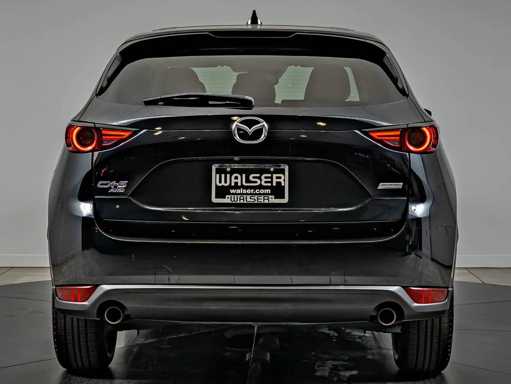 Used 2018 Jet Black Mica Mazda Grand Touring image 6