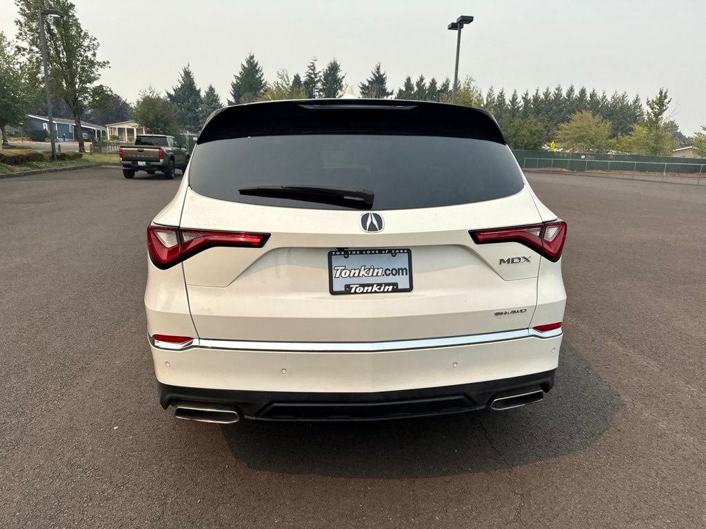 Used 2023 Platinum White Pearl Acura Technology image 6