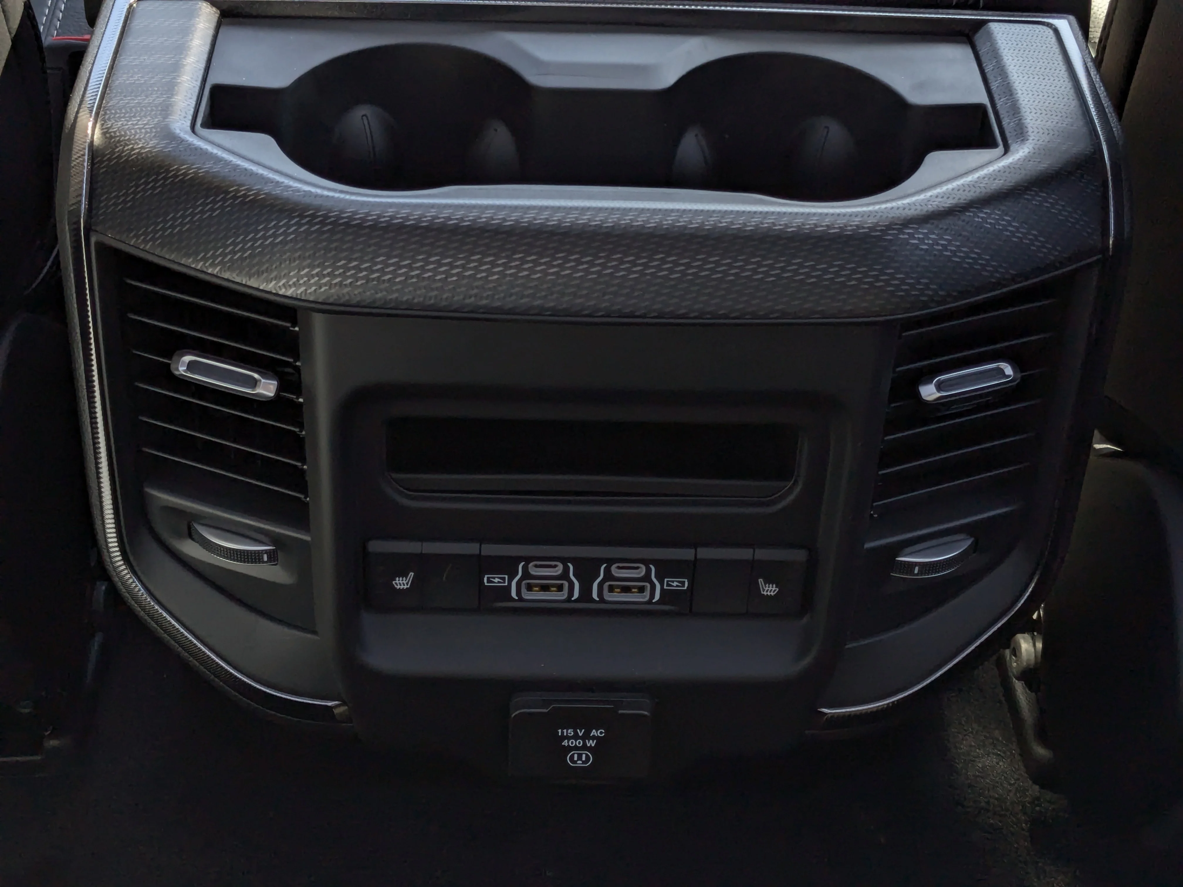 New 2026 Black RAM Sport - 14.4 Display - 19 Spkr Harmon/Kardon - Pano Sunroof - Power Tailgate & Tons More! image 29