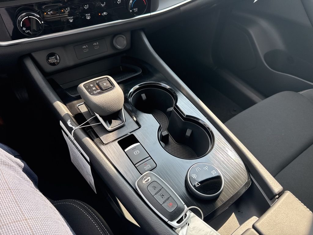2026 Nissan Rogue S - Photo 24
