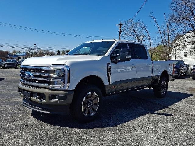 New 2026 Star White Metallic Tri-Coat Ford F-250® King Ranch® image 23