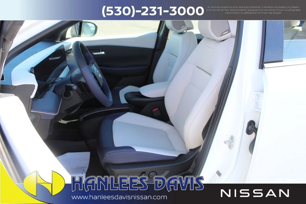 New 2026 White Nissan PLATINUM+ image 13