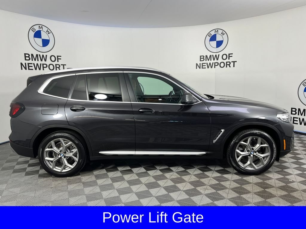 Used 2023 Gray BMW xDrive30i image 10