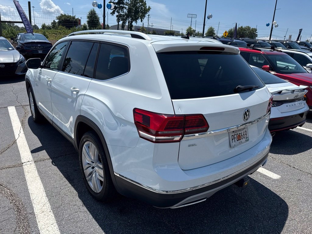 Used 2019 White Volkswagen SEL image 5