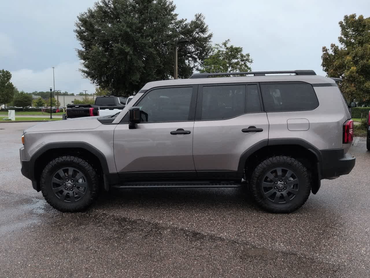 Certified Used 2025 Meteor Shower Toyota  image 3