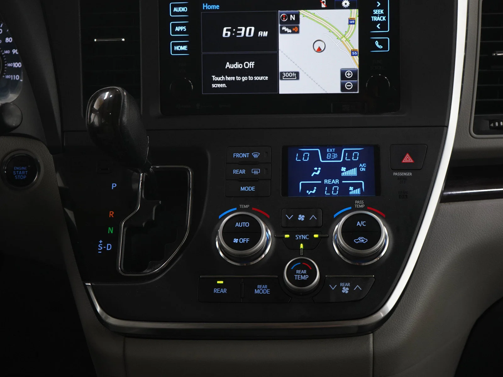 Used 2017 White Toyota XLE image 17