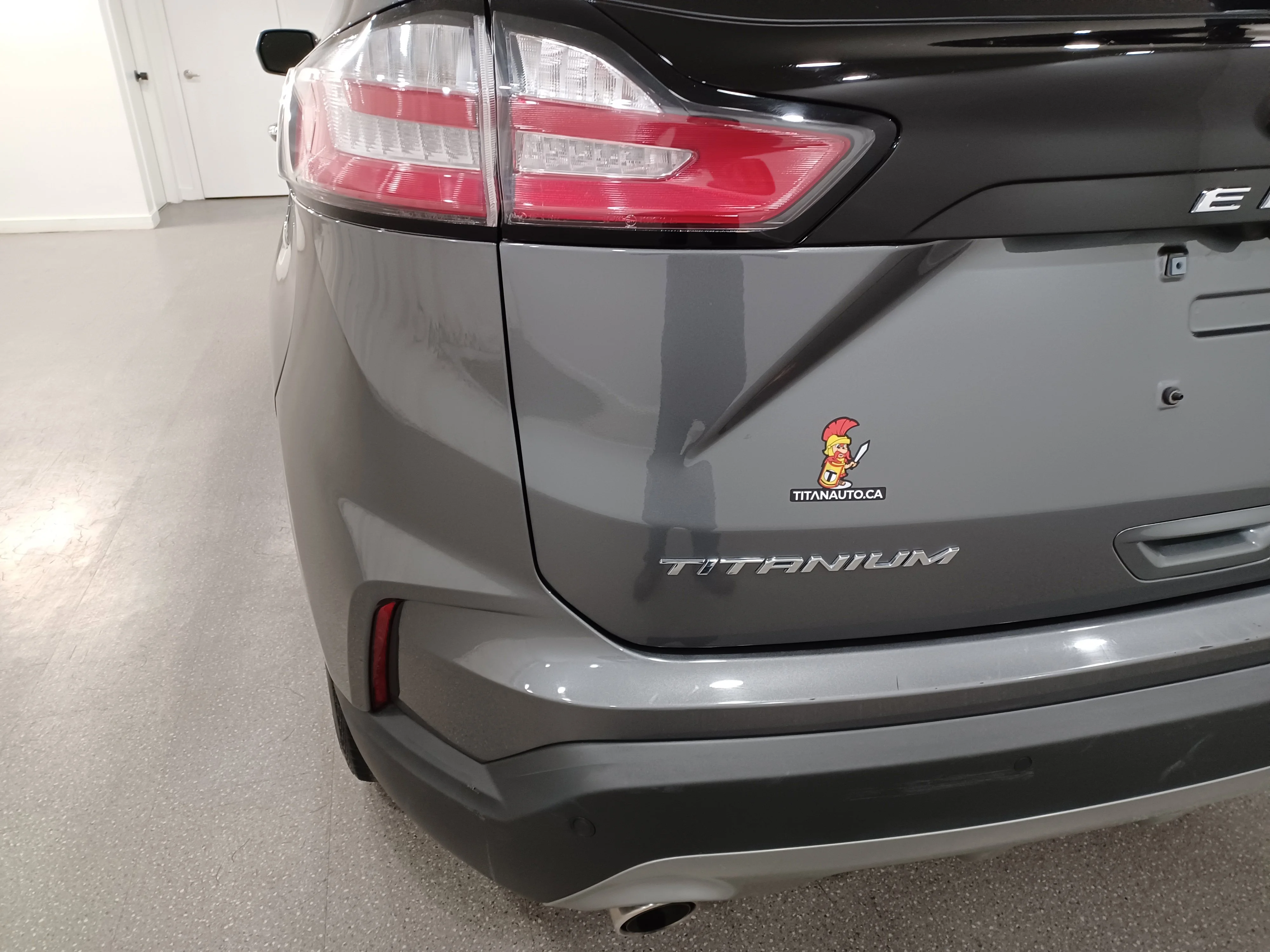 Certified Used 2024 Carbonized Grey Metallic Ford Titanium AWD*Remote Start | Nav | Htd Leather | Blind Spot Detection | Park Assist | Bang & Olufsen® image 21