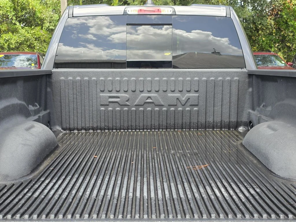 New 2026 Granite Crystal Metallic Clear-Coat Exterior Paint RAM Express image 9