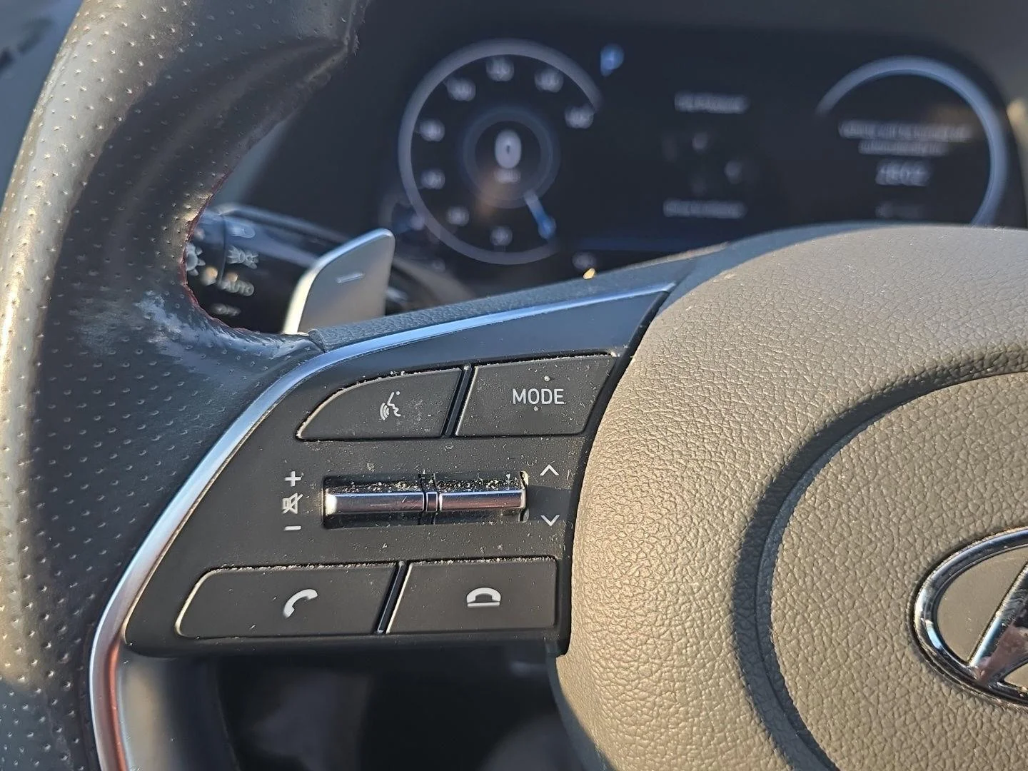 Used 2021 Hampton Gray Hyundai SEL Plus image 11