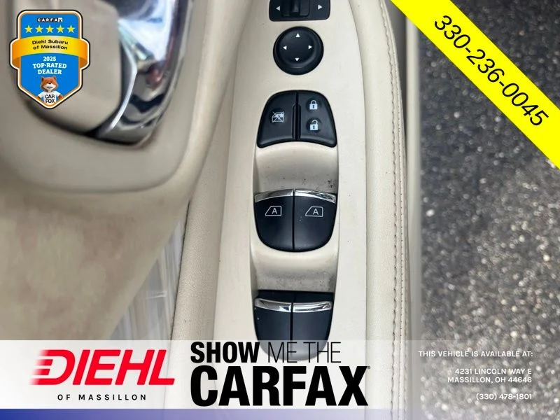 Used 2017 Red Nissan Platinum image 19