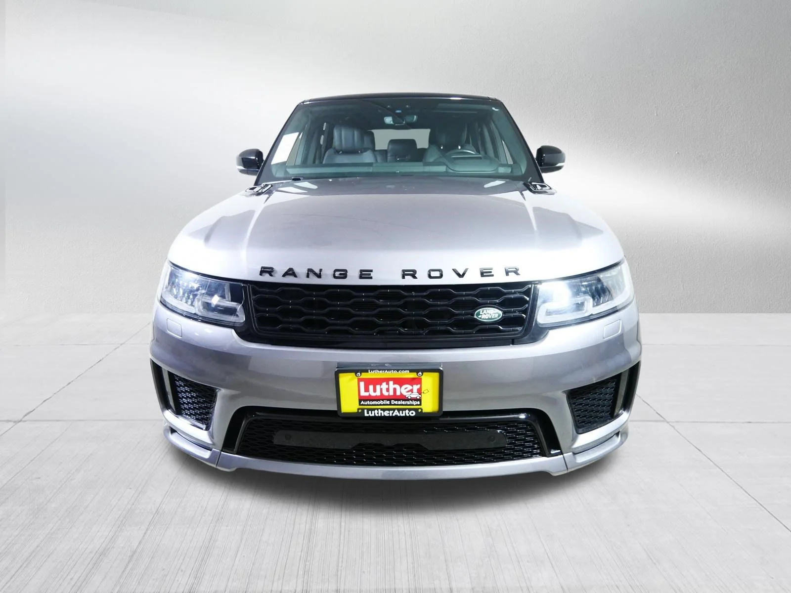 Used 2021 Eiger Grey Metallic Land Rover HSE Dynamic image 2