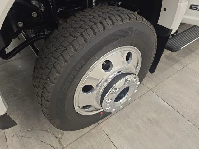 New 2026 Star White Metallic Tri-Coat Ford F-450® Platinum® image 49