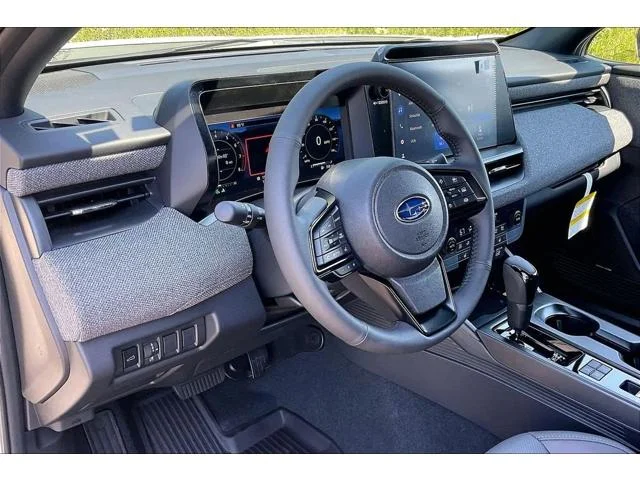 New 2026 CRYSTAL WHITE PEARL Subaru Limited image 22