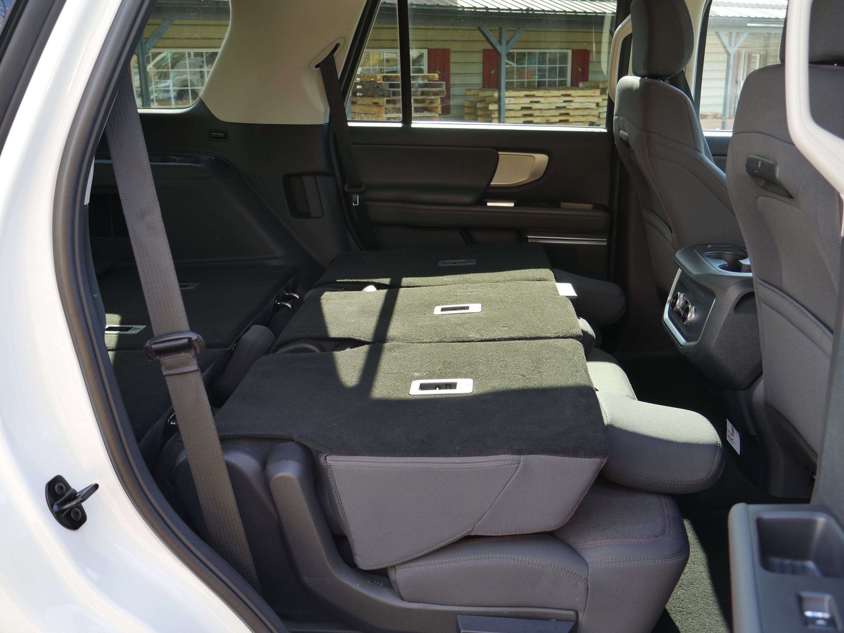 Certified Used 2025 Star White Ford Active image 30