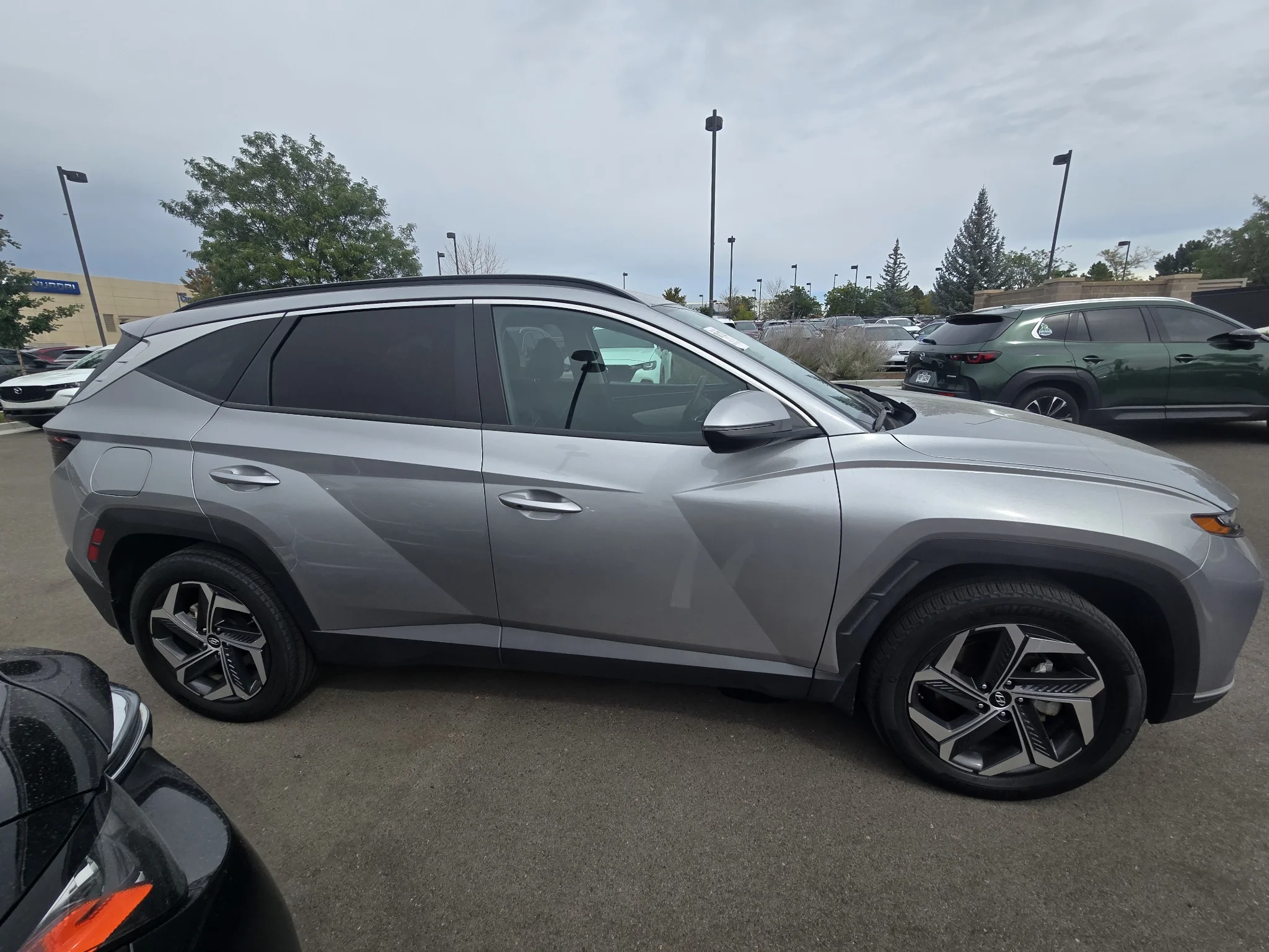 Used 2022 Shimmering Silver Hyundai SEL image 17