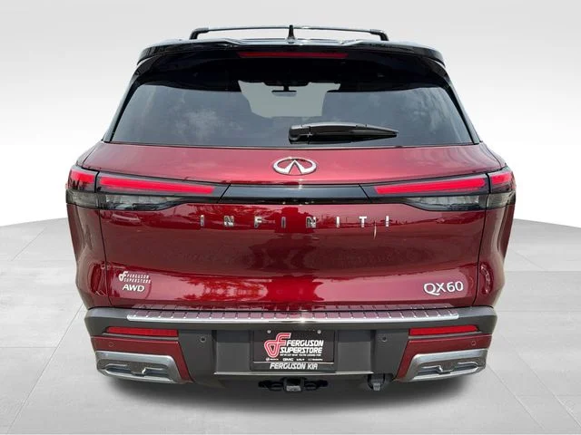 Used 2025 Red INFINITI Autograph image 6