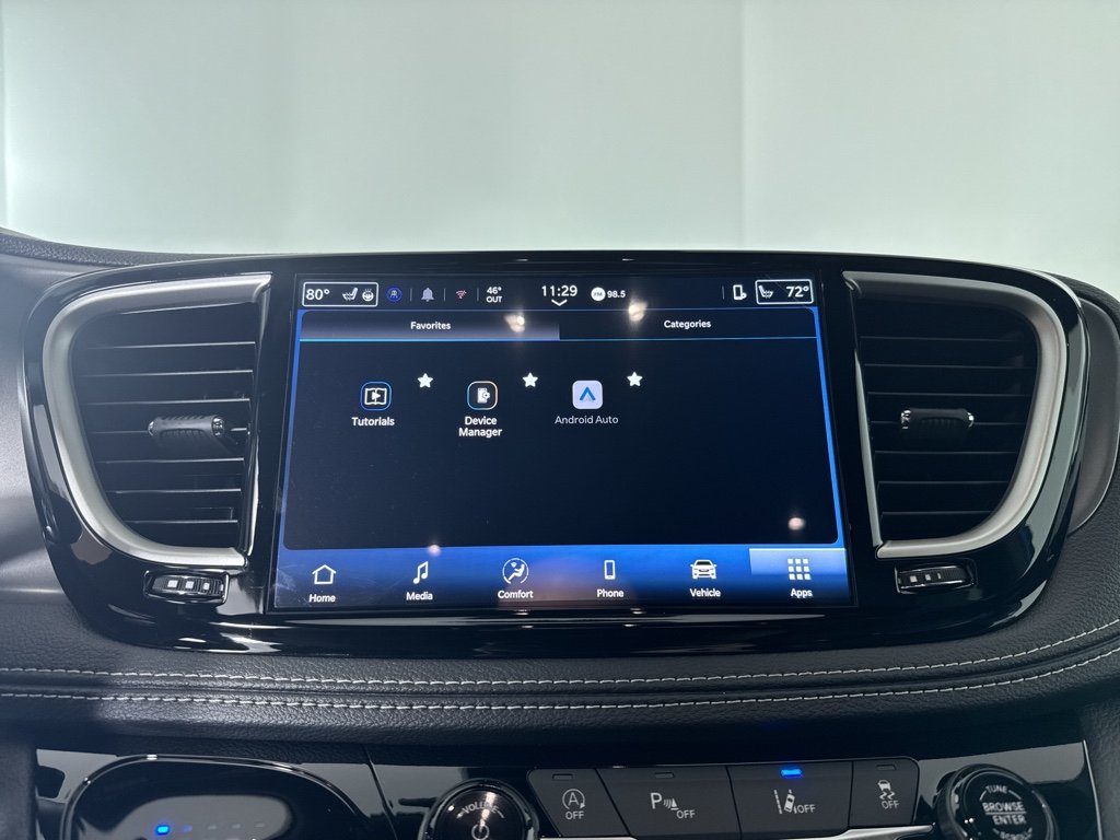 New 2026 Hydro Blue Pearl-Coat Exterior Paint Chrysler Select image 20