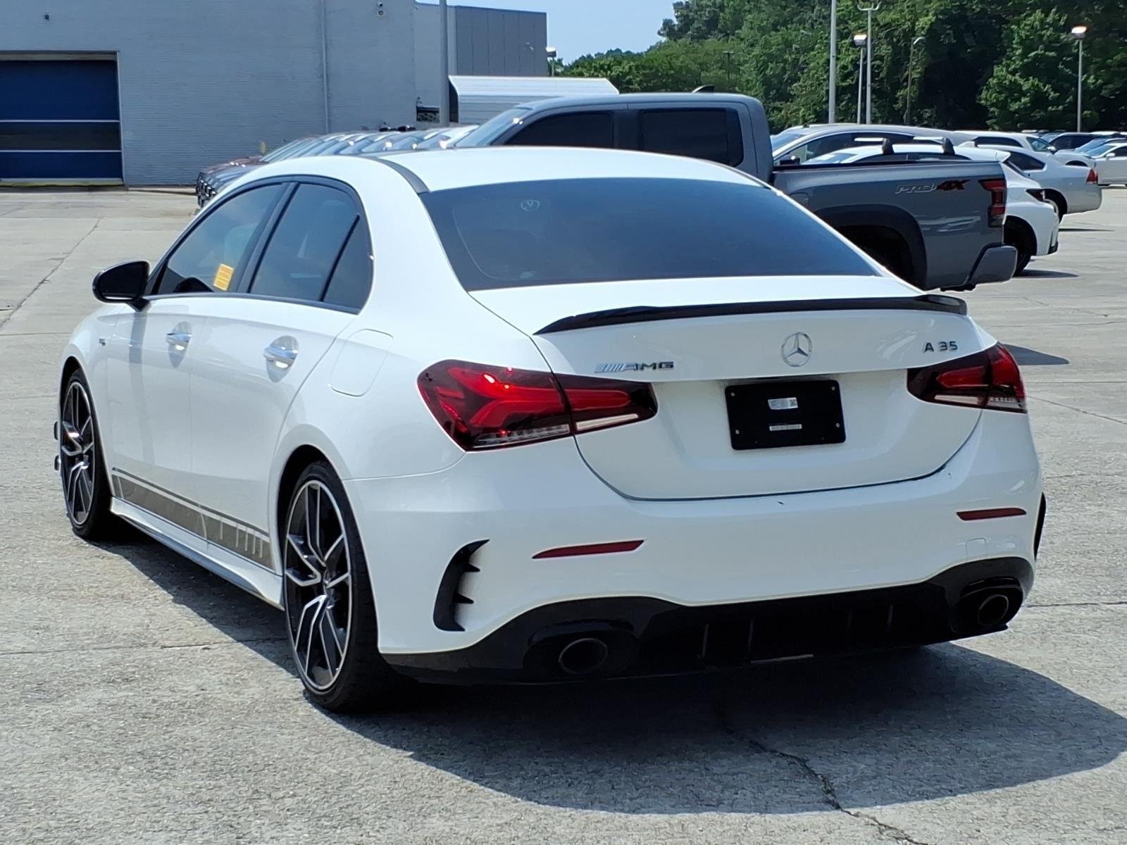 Used 2021 Polar White MERCEDES  image 9