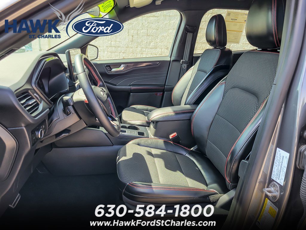 Used 2024 Gray Metallic Ford ST-Line image 8