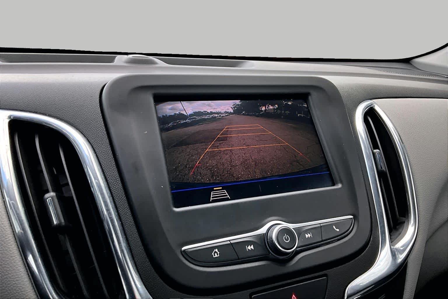 Used 2020 Pacific Blue Metallic Chevrolet LT image 25