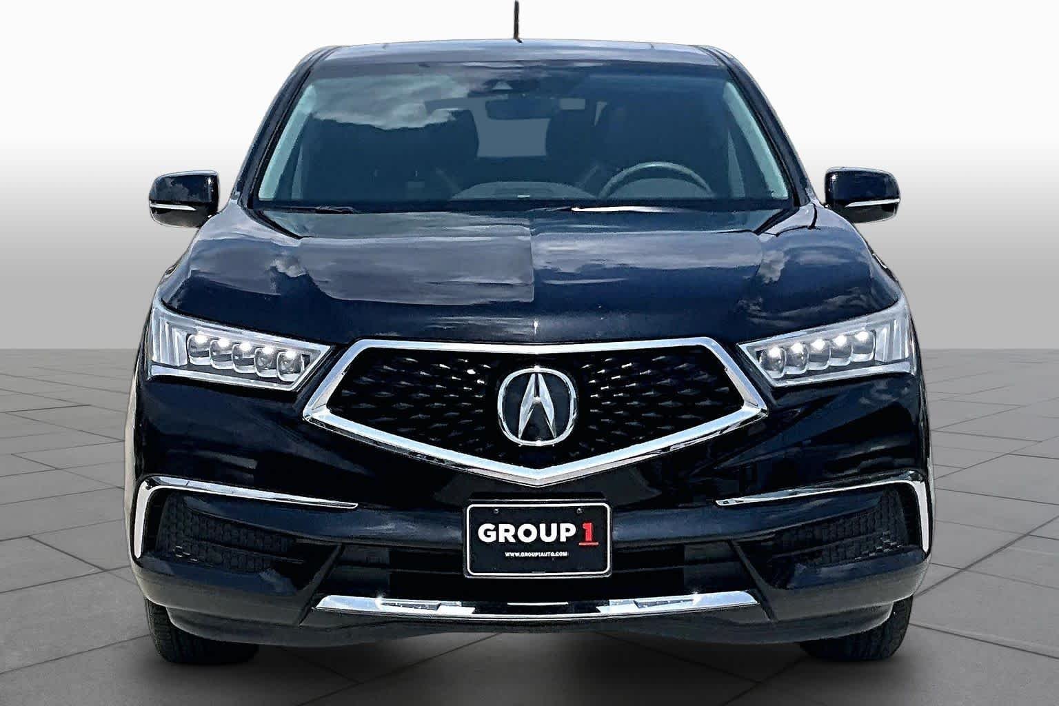 Used 2020 Majestic Black Pearl Acura  image 4
