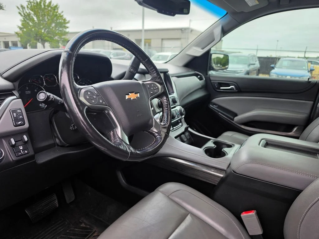 Used 2018 Gray Chevrolet LT image 14
