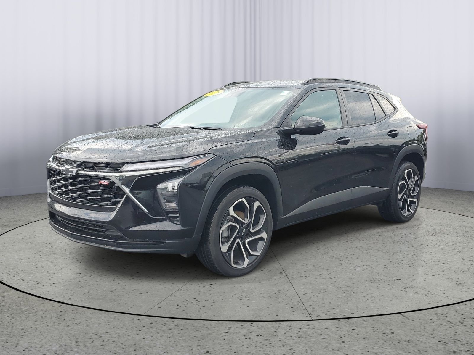 Certified Used 2025 Black Chevrolet 2RS image 2