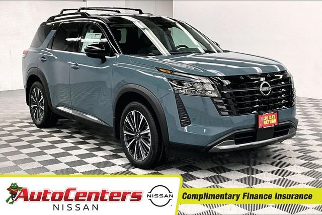2026 Nissan Pathfinder Platinum 4WD's photo