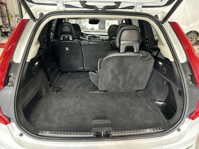 2022 Volvo XC90 Momentum - Photo 25