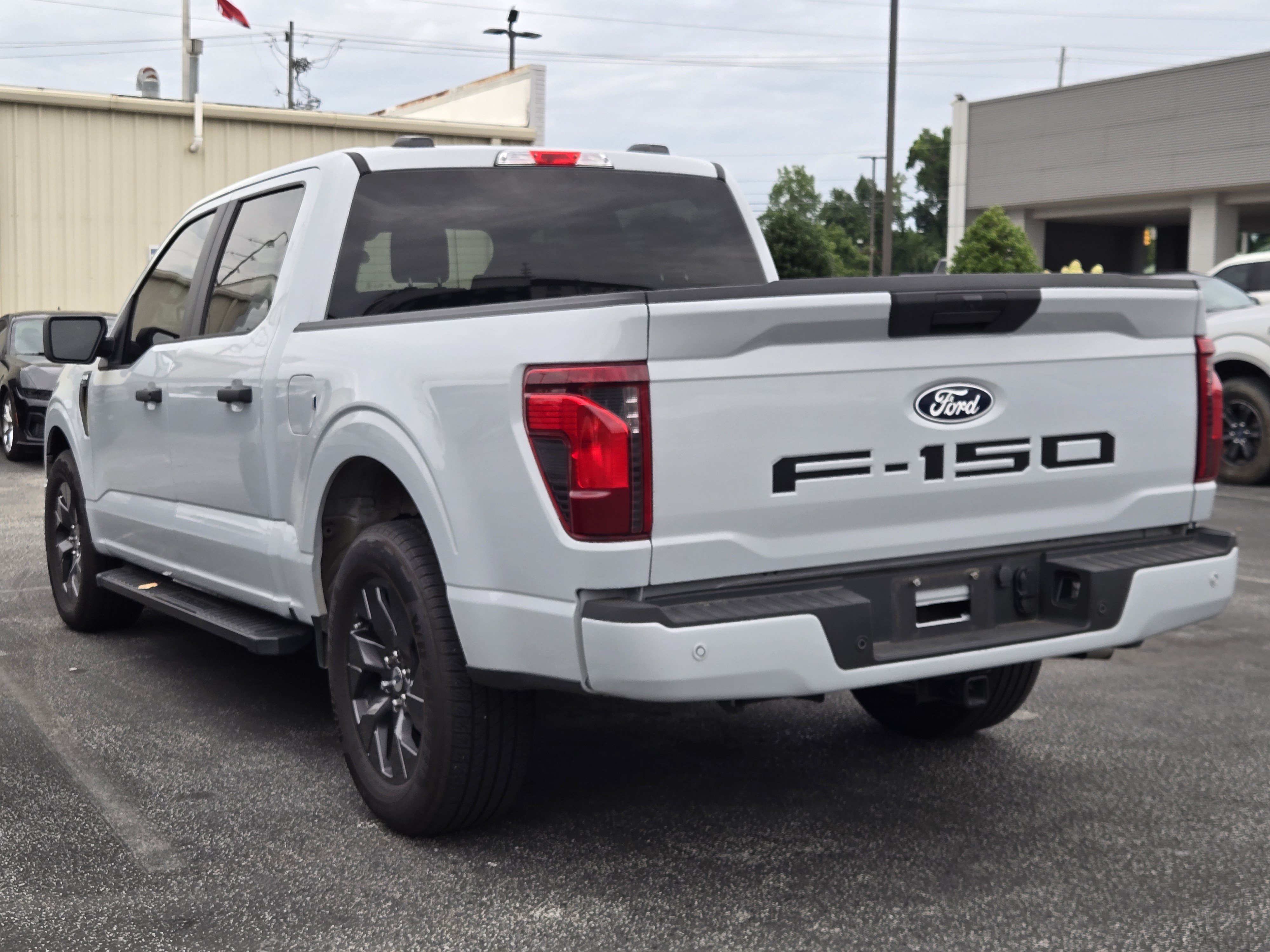 Certified Used 2025 White Metallic Ford STX image 7