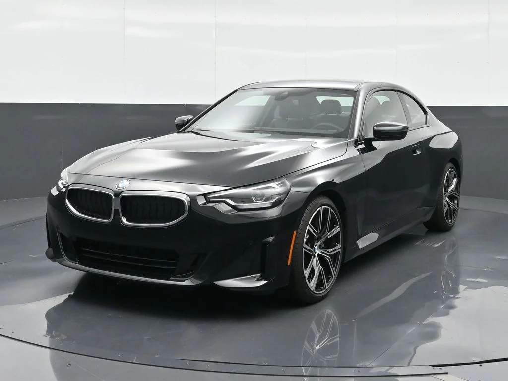 2024 BMW 2 Series 230i Coupe's photo