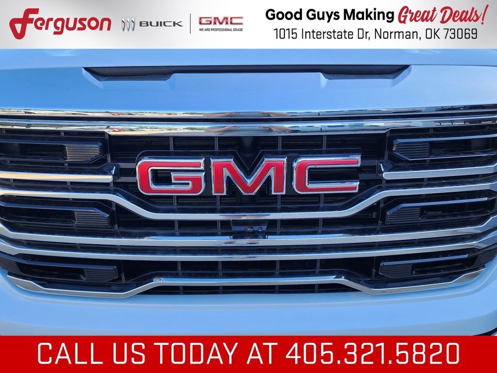 2026 GMC Sierra 1500 SLT - Photo 10