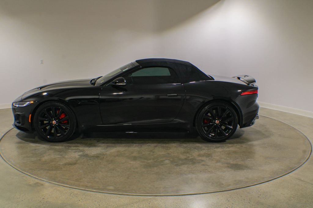 Certified Used 2021 Santorini Black Metallic Jaguar R image 10